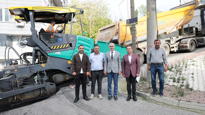 Atatürk Mahallesi’nde üstyapı yenileme çalışmaları sürüyor