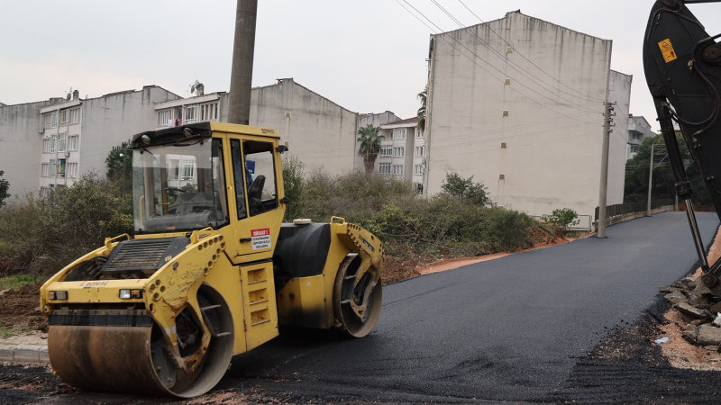 Gebze’de Mahallelerde Asfalt Çalışmaları Sürüyor