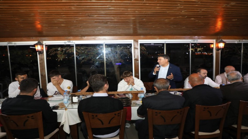 Başkan Şayir, Dilovası Belediyespor'u Ağırladı 