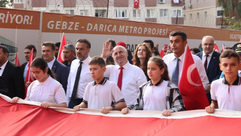 Darıca’da Cumhuriyet’in 100. Yılına Yakışan Kutlama