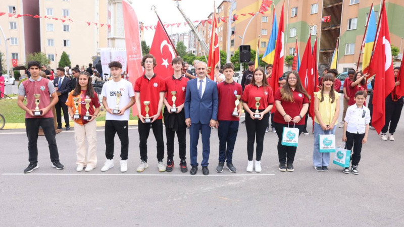 Çayırova’da 19 Mayıs Coşkusu