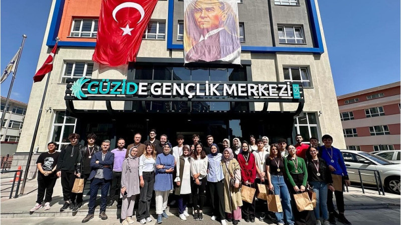 Güzide Gençlik Merkezi’nde 19 Mayıs Özel Etkinlikleri