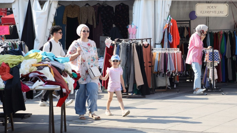 Alışveriş Festivali Esnafla Vatandaşın Yüzünü Güldürdü