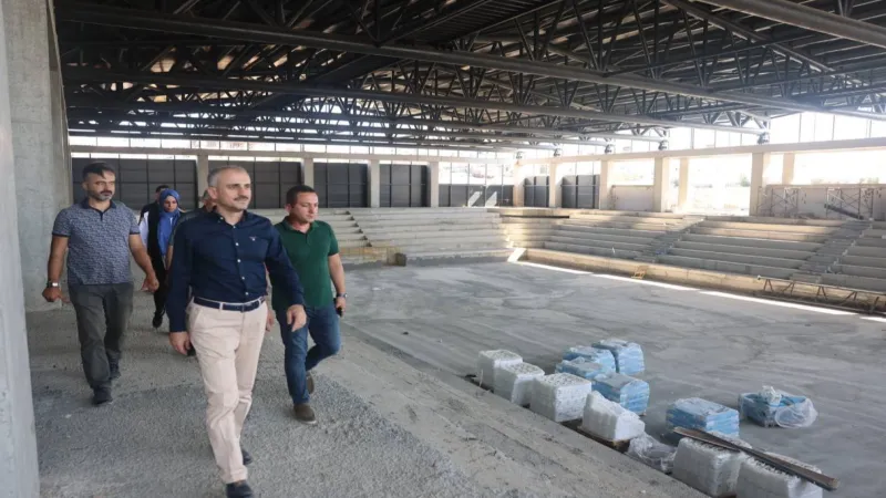 Başkan Çiftçi, Kapalı Spor Salonu ve Sporcu Fabrikası’nı İnceledi