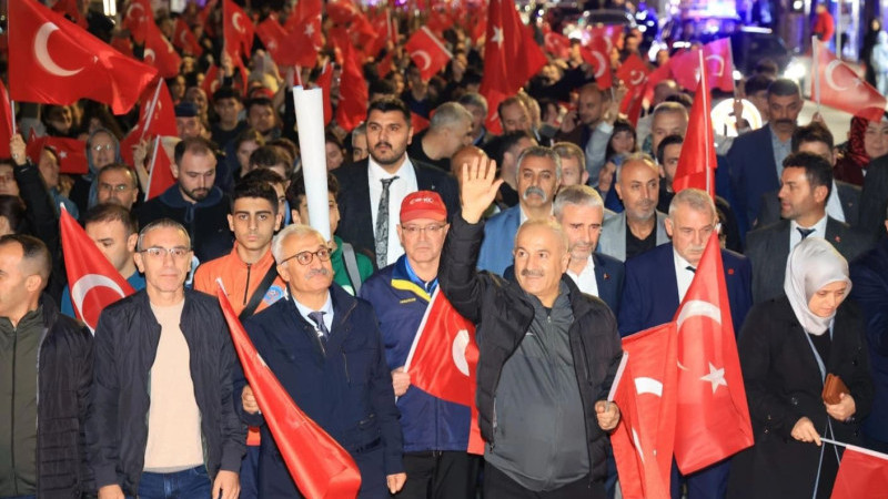 Gebze’de Cumhuriyet Coşkusu Dolu Dolu Yaşandı