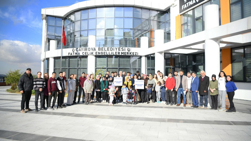 Gençlik Merkezi öğrencilerinden özel bireylere destek