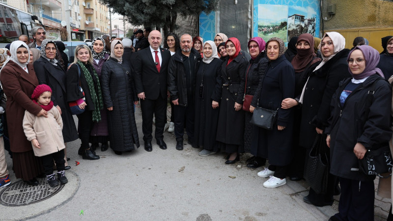 Başkan Bıyık, umre yolcularını uğurladı