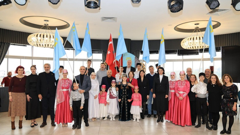 Başkan Büyükgöz hemşeri  derneklerinin yanında