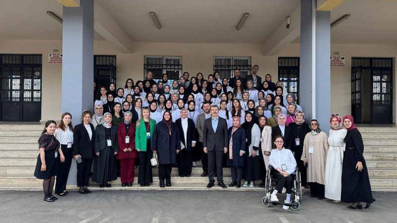 Gebze Kız Anadolu İmam Hatip Lisesi'nde Bilim Fuarı