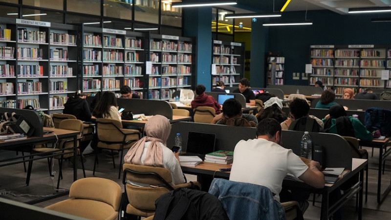 Kütüphaneler, sınava kadar 724 hizmet verecek