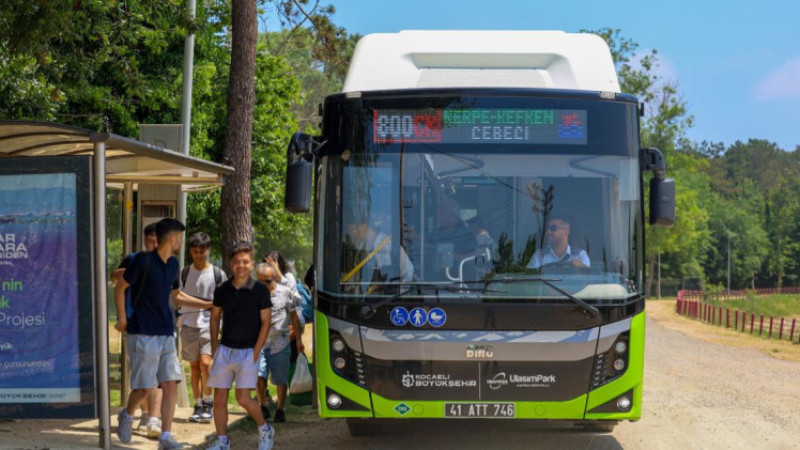 800CK, 1 ayda 46 bin vatandaşı sahillere taşıdı