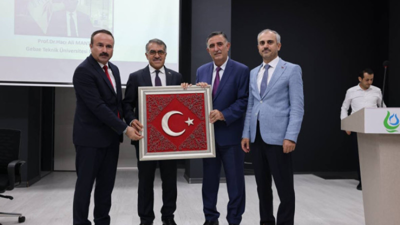 Çayırova’da eğitimin paydaşları bir araya geldi
