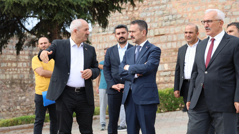 Vali Aktaş, Eskihisar Kalesi ve Osman Hamdi Bey Müzesi’nde İncelemelerde Bulundu