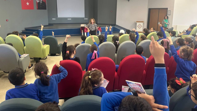Çayırova Kitap Günleri’nin heyecanı okullarda da yaşanıyor