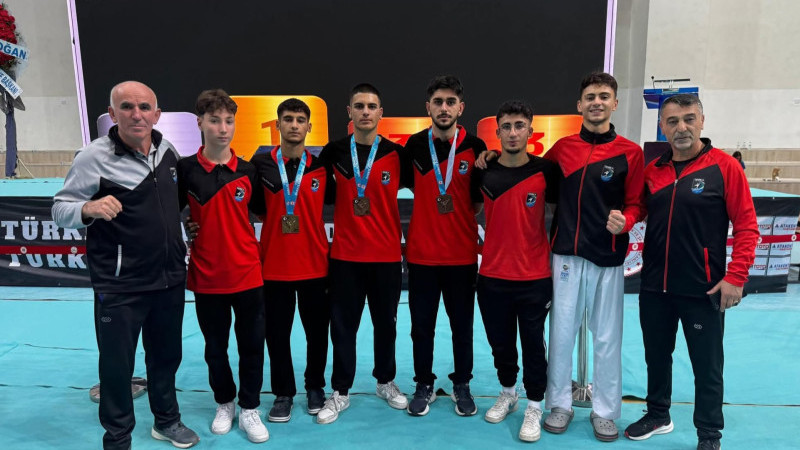 Darıcalı 3 sporcu Milli Takıma seçildi