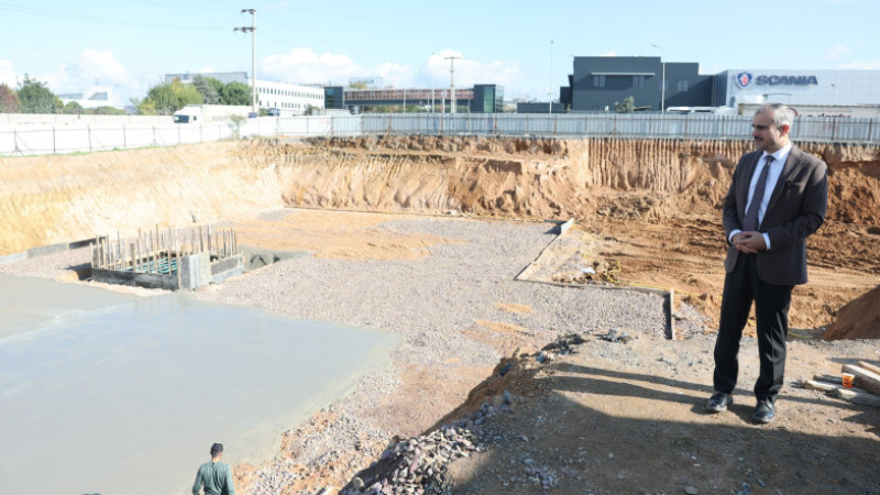 Çayırova’ya tam donanımlı meslek lisesi