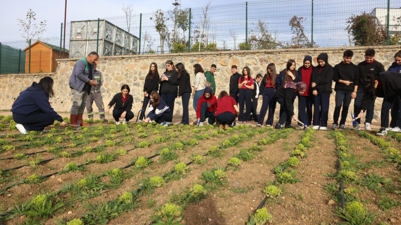 Bahçem Çayırova, Fevzi Çakmaklı öğrencileri ağırladı
