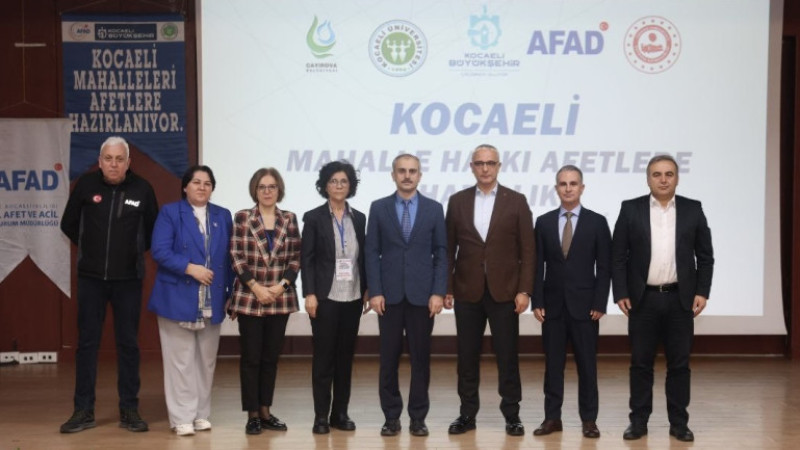 Çayırova’da ‘Mahalle Halkı Afetlere Hazırlık Eğitimi’ programı başladı