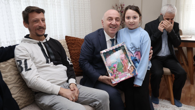 Başkan Bıyık’tan ramazanda gönül ziyaretleri