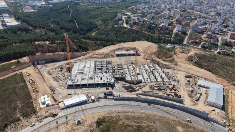 Çayırova Devlet Hastanesi’nin inşaatı hızla ilerliyor